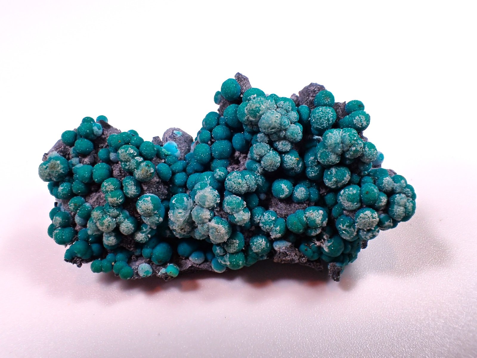 Chrysocolla, Quartz
42 mm x 23 mm x 15 mm
(Autor: Don Lum)