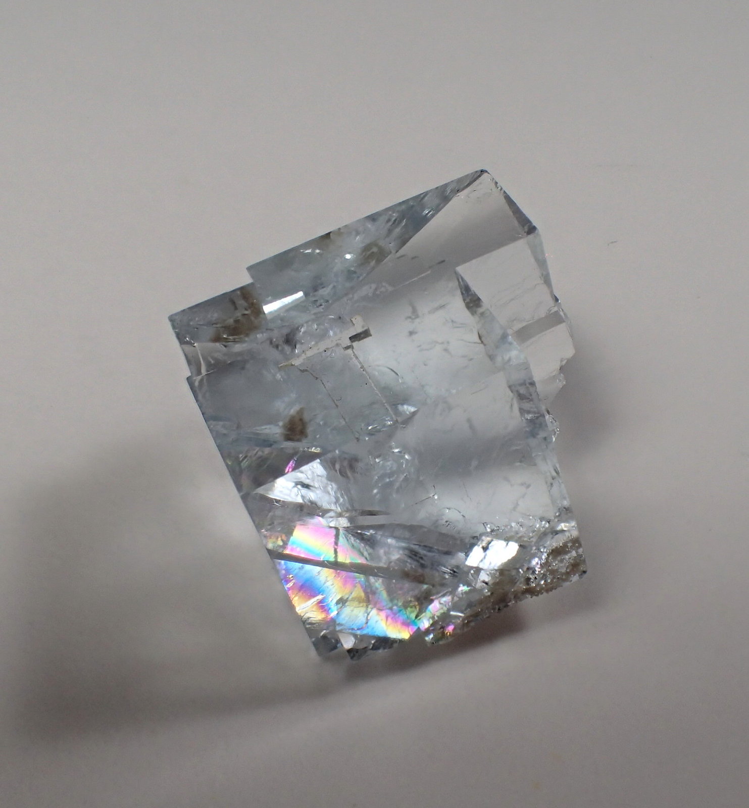 Fluorite
20 mm x 17 mm x 15 mm
(Autor: Don Lum)
