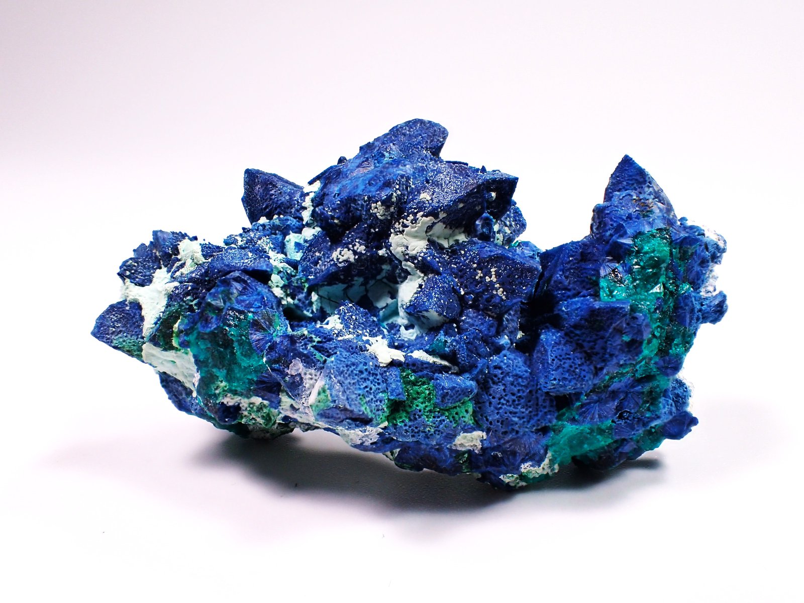 Shattuckite, Dioptase after Calcite
47 mm x 27 mm x 21 mm
(Autor: Don Lum)