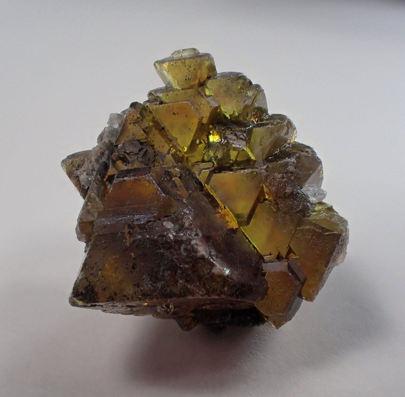 Sphalerite
20 mm x 19 mm x 12 mm
(Autor: Don Lum)