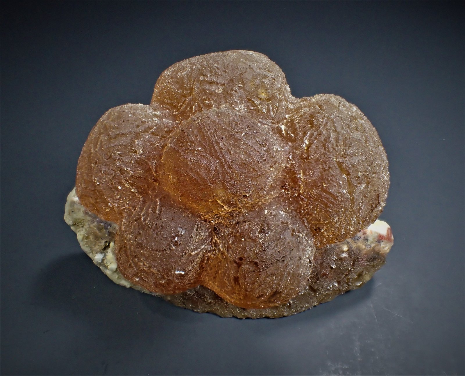 Calcite, Quartz
106 mm x 94 mm x 64 mm
(Autor: Don Lum)