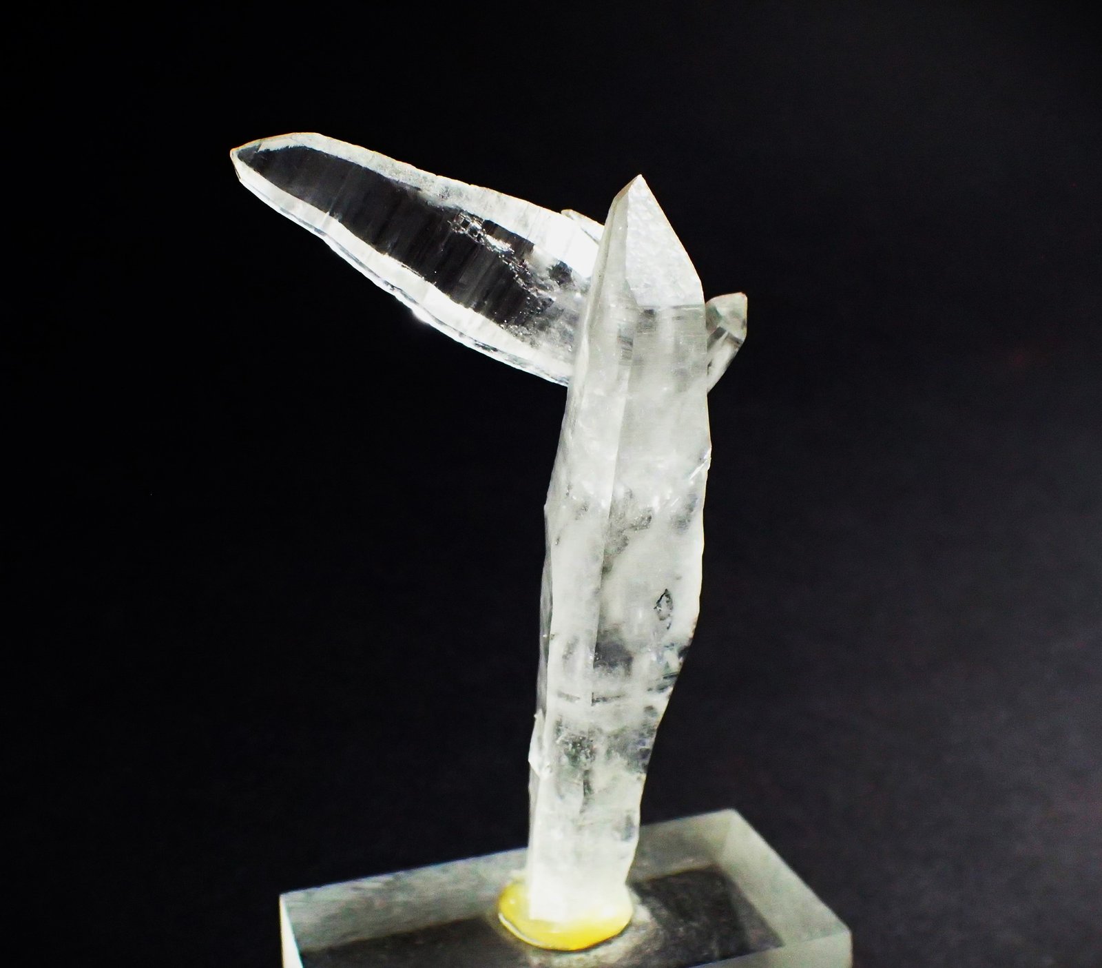 Quartz
70 mm x 45 mm x 20 mm
(Autor: Don Lum)