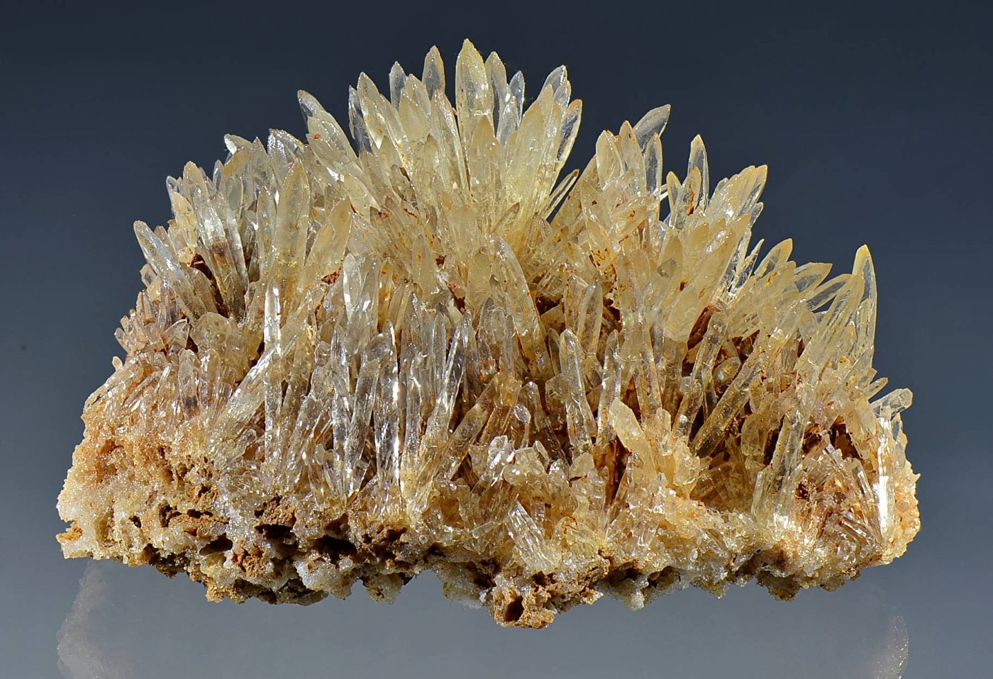 Calcite
8 x 5.5 cm
(Autor: Martin Rich)