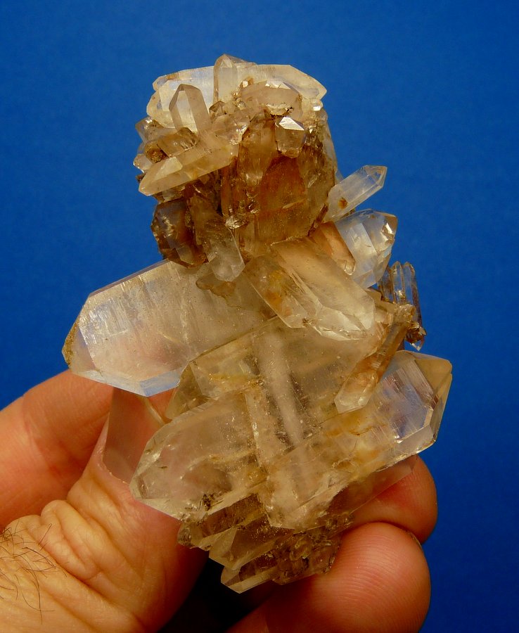 Quartz with faden
72 x 48 x 47 mm
(Autor: Pierre Joubert)
