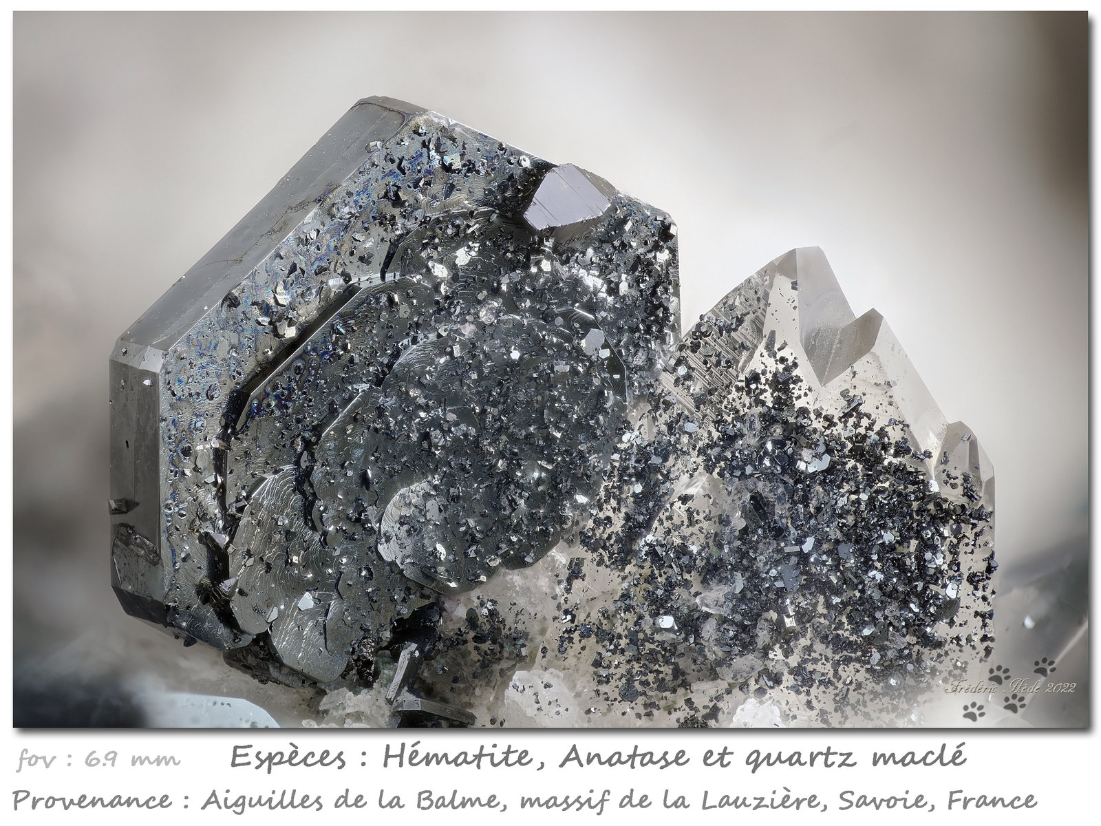 Hematite and Anatase
fov 6.9 mm
(Autor: ploum)