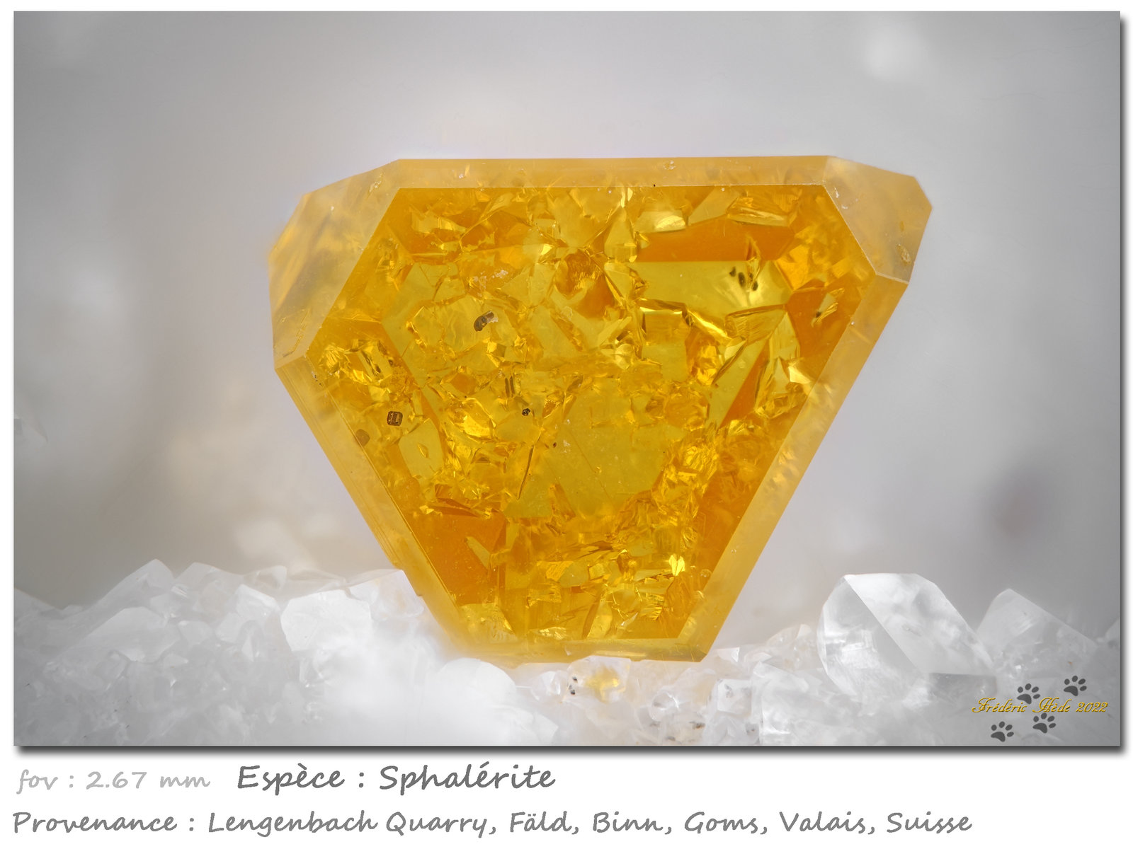 Sphalerite
fov 2.67 mm
(Autor: ploum)