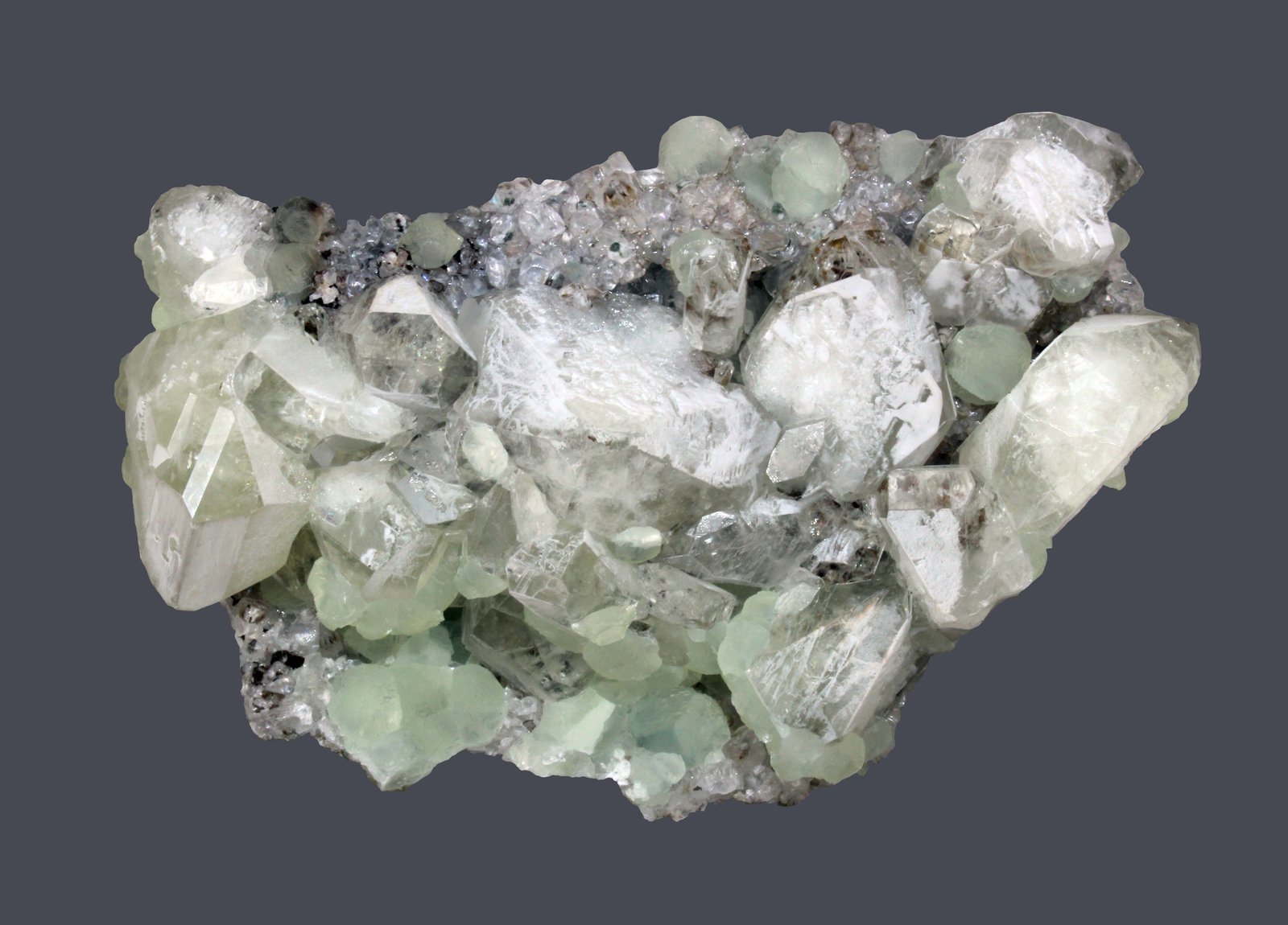Datolite and Prehnite
9.5 x 6.2 cm
(Autor: Frank Imbriacco)
