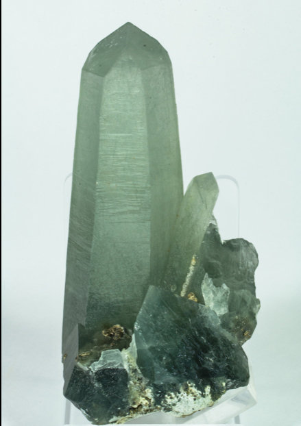 Prase Quartz
9.2 × 4.5 × 4.3
(Autor: JoséMiguel)