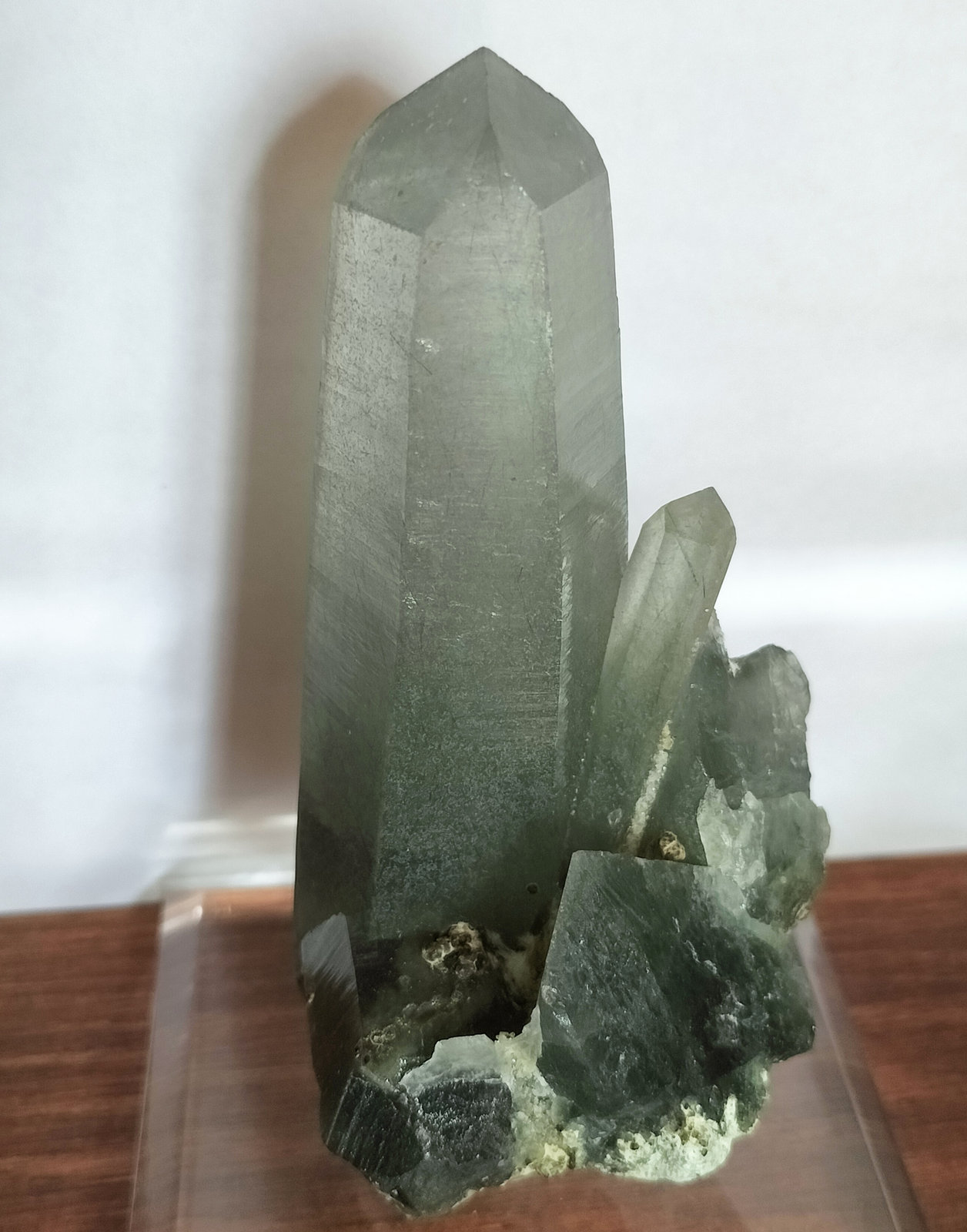 Prase Quartz
9.2 × 4.5 × 4.3 cm
(Autor: JoséMiguel)