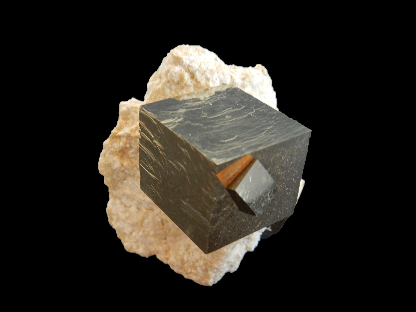 Pyrite
50x50x40 mm (20x20x20 mm)
(Autor: Dany Mabillard)