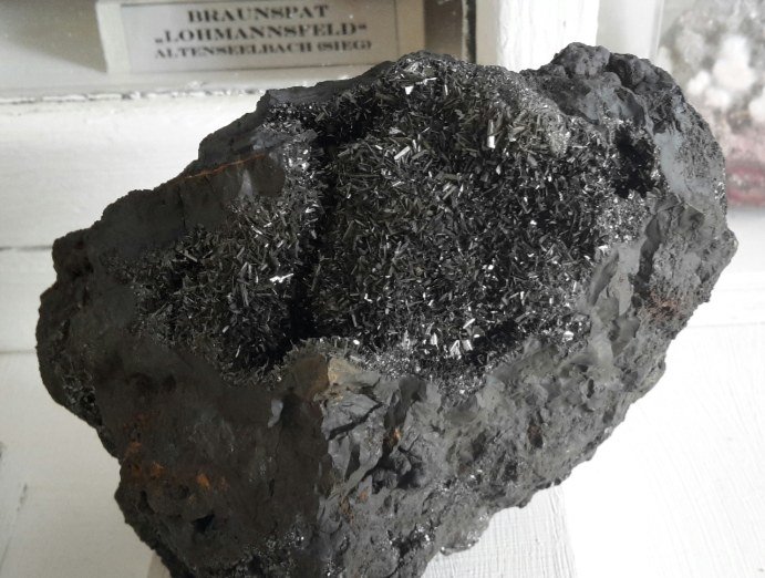 Pyrolusite
13 x 9,5 cm
(Autor: Andreas Gerstenberg)