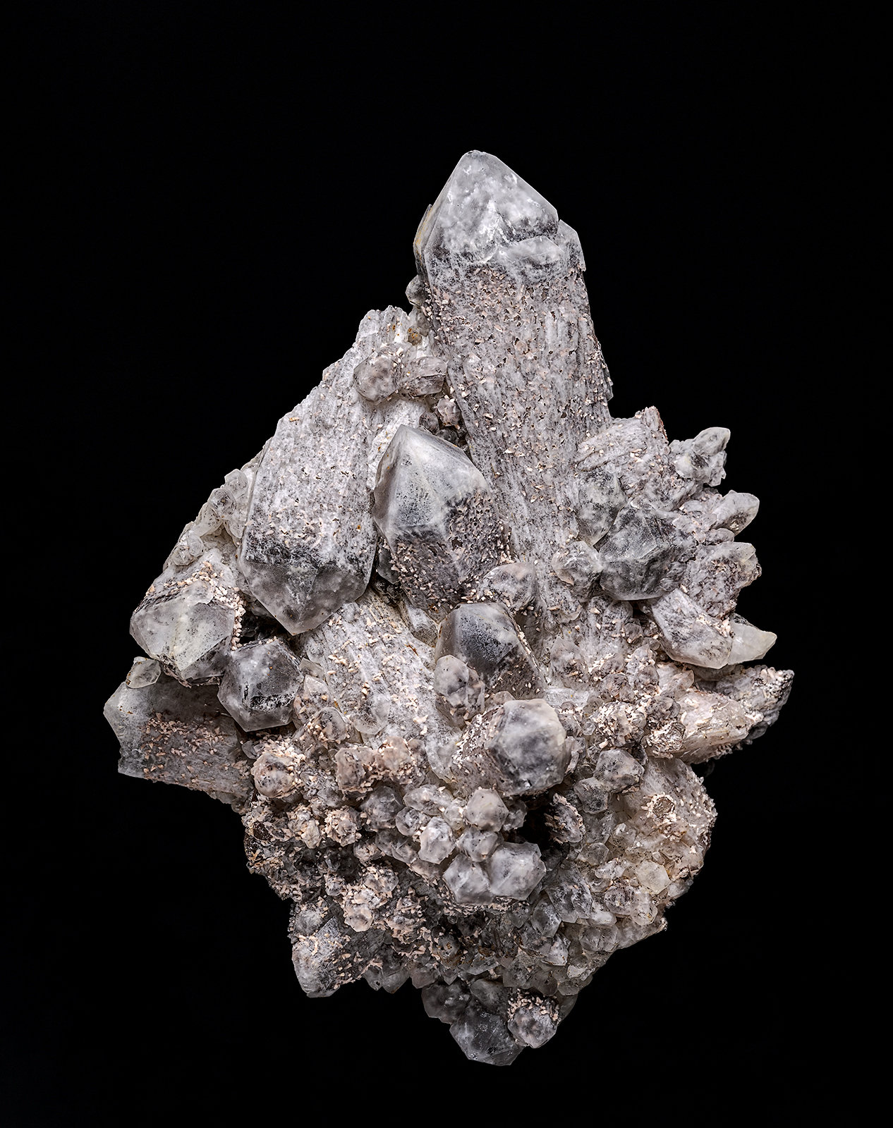 Quartz, Albite
9.2 x 6.9 cm
(Autor: am mizunaka)