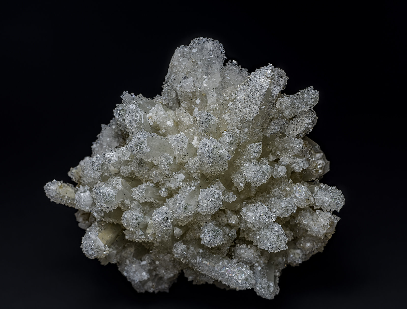 Quartz, Fluorapophyllite-(K)
8.5 x 9.5 cm
(Autor: am mizunaka)