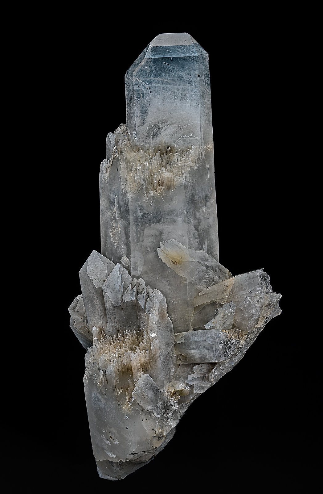 Quartz
8.2 x 18.7 cm
(Autor: am mizunaka)
