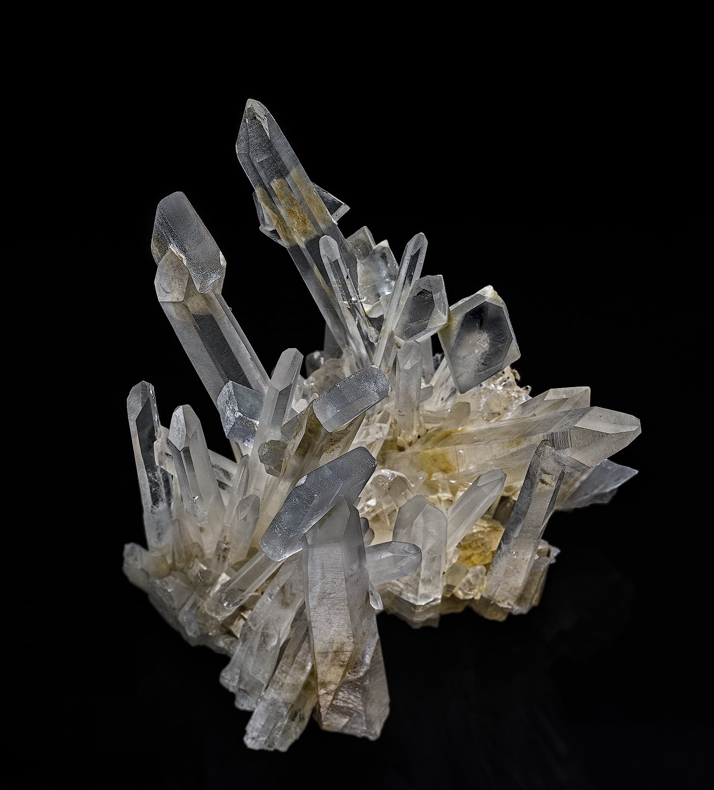 Quartz, Barite
7.6 x 5.4 cm
(Autor: am mizunaka)