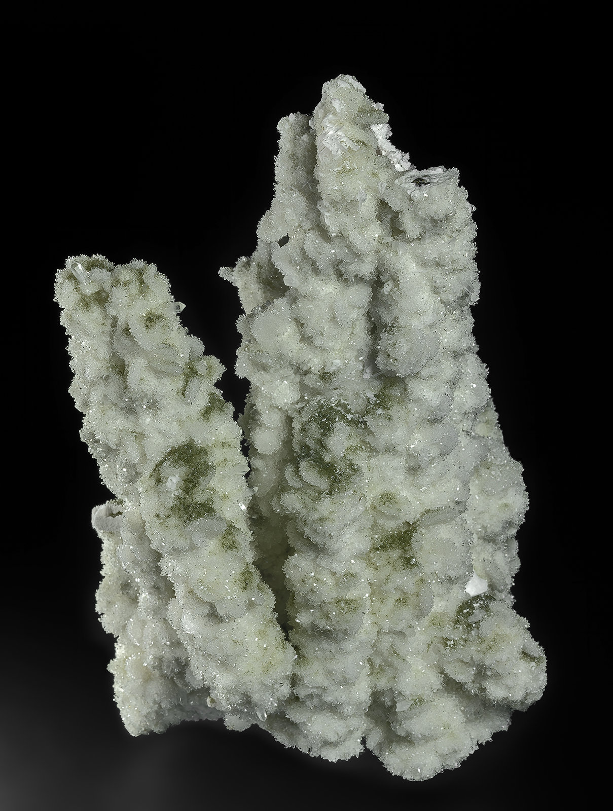 Quartz, Calcite
13.0 x 8.4 cm
(Autor: am mizunaka)