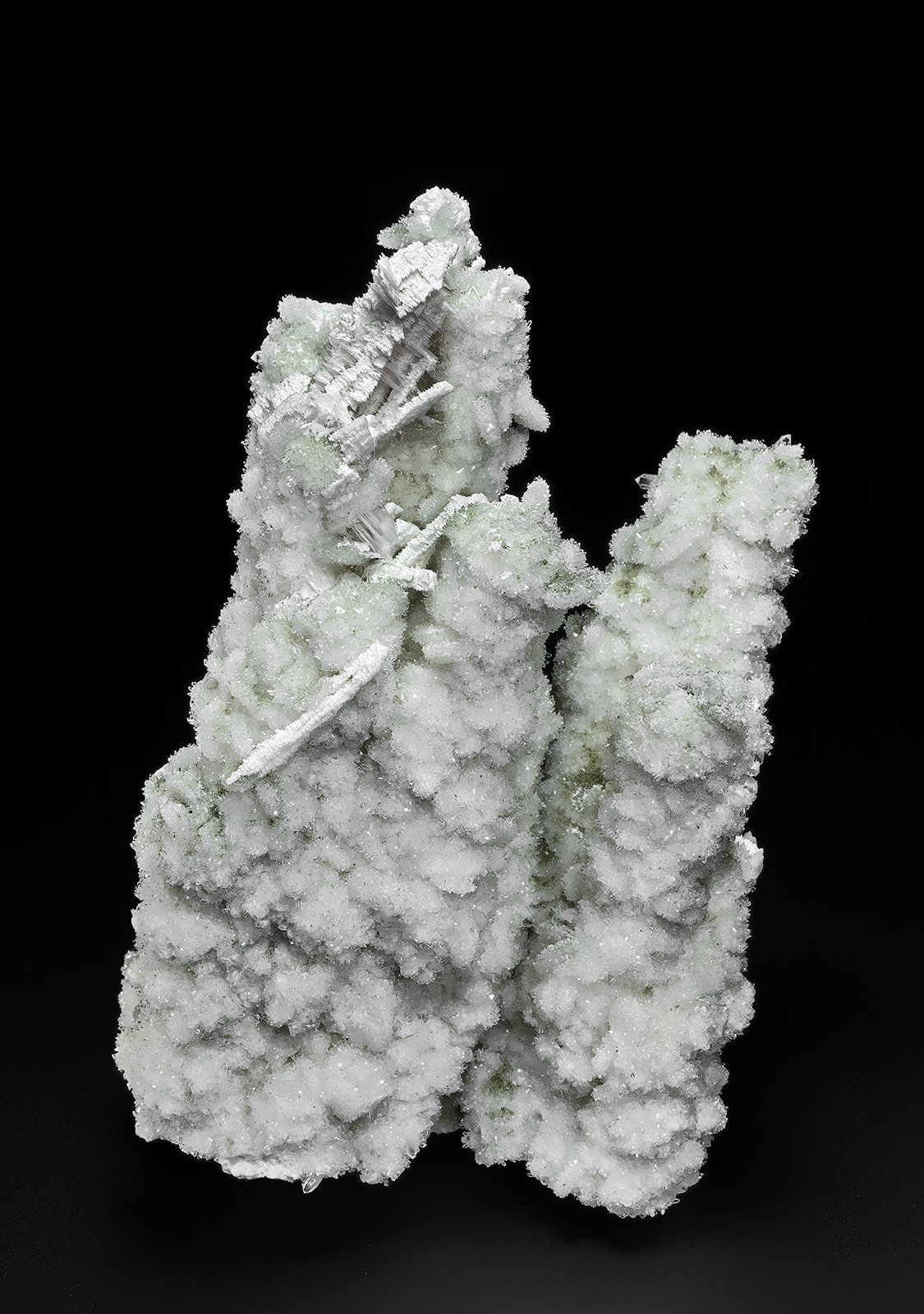 Quartz, Calcite
13.0 x 8.4 cm
(Autor: am mizunaka)