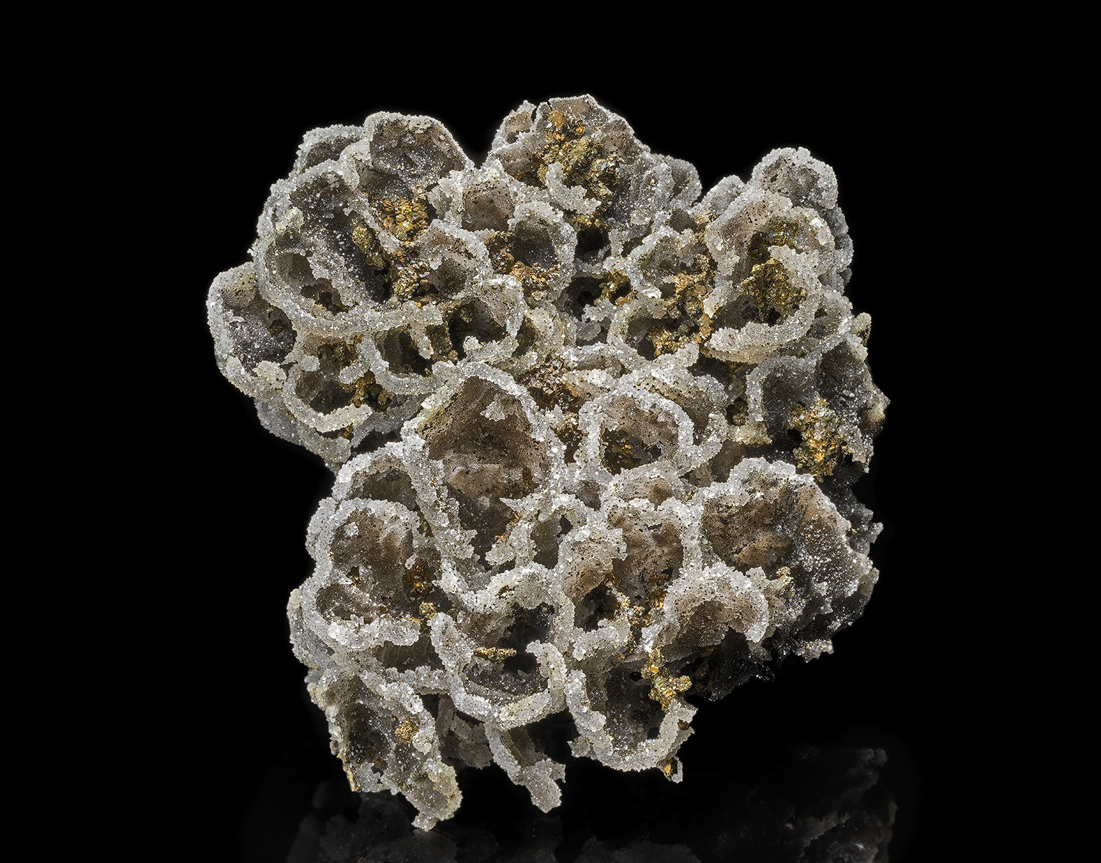 Quartz, Chalcopyrite
8.5 x 7.5 cm
(Autor: am mizunaka)
