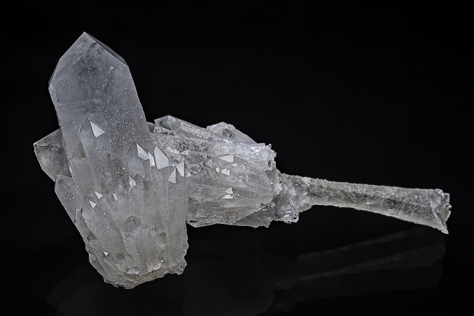 Quartz
8.2 x 4.8 cm
(Autor: am mizunaka)