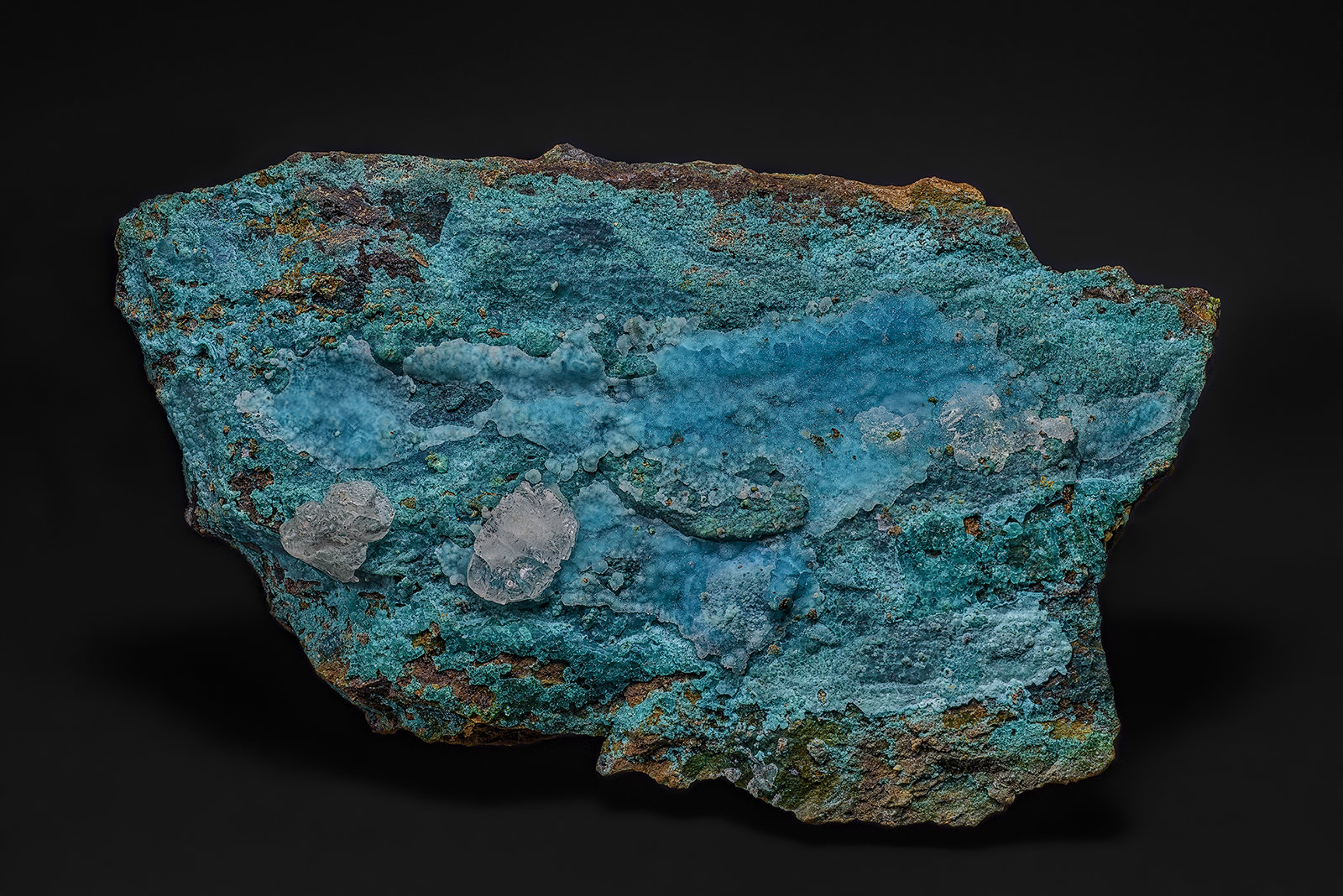 Quartz, Chrysocolla, Malachite
10.4 x 6.1 cm
(Autor: am mizunaka)