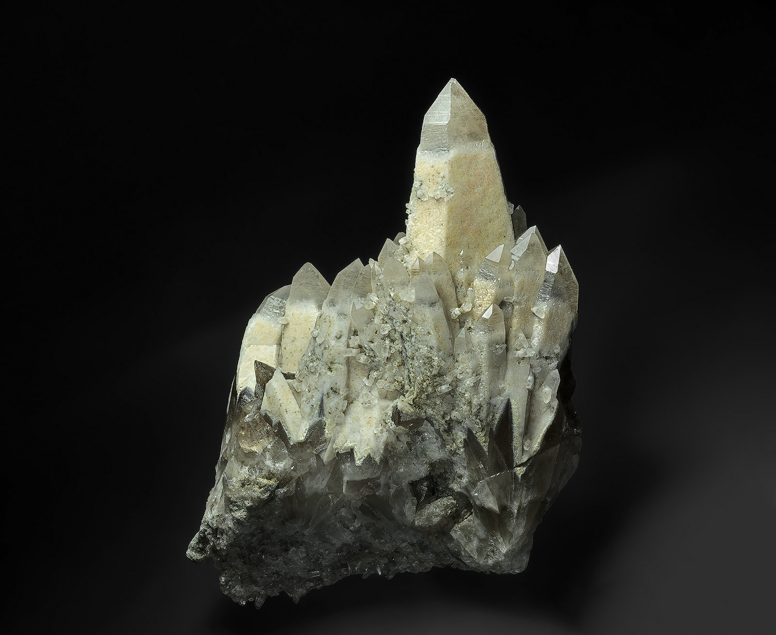 Quartz
13.0 x 10.8 cm
(Autor: am mizunaka)