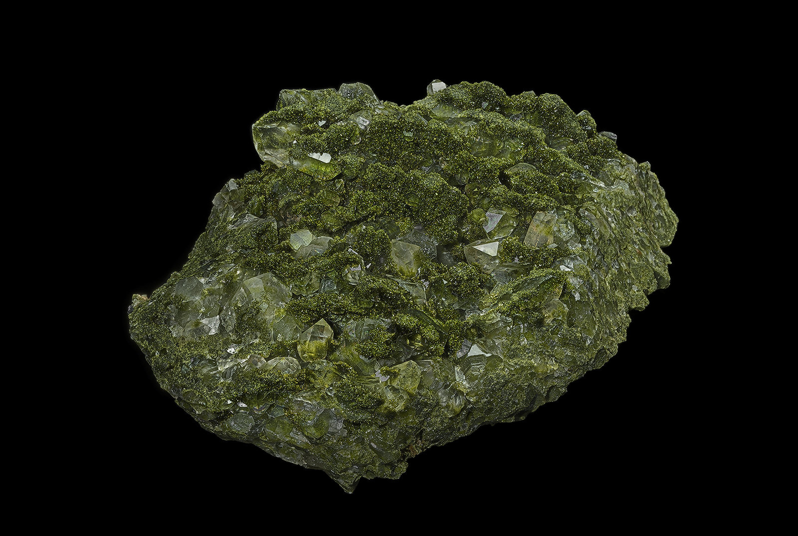 Quartz, Epidote
11.4 x 7.2 cm
(Autor: am mizunaka)
