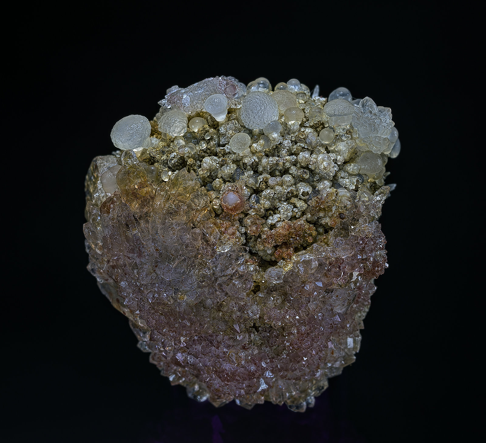 Quartz (variety amethyst)
2.9 x 2.8 cm
(Autor: am mizunaka)