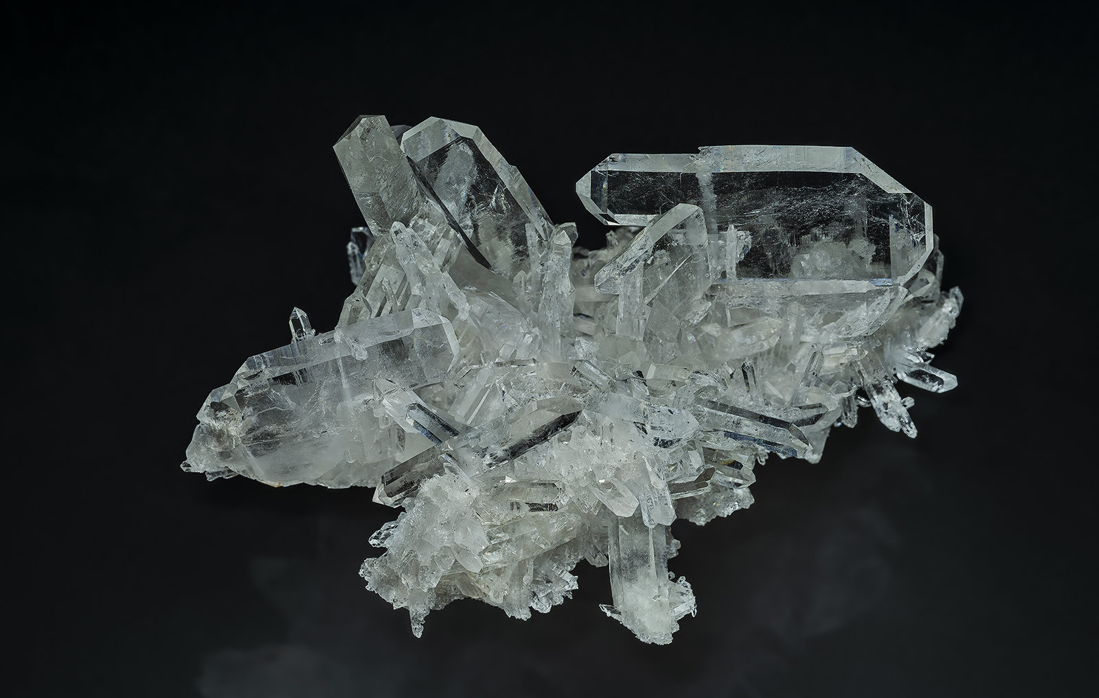 Quartz
14.0 x 10.0 cm
(Autor: am mizunaka)