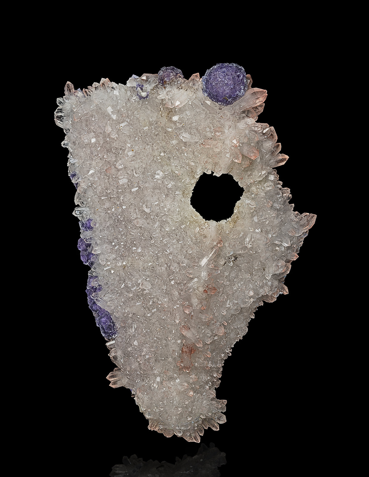 Quartz, Fluorite
14.2 x 9.0 cm
(Autor: am mizunaka)
