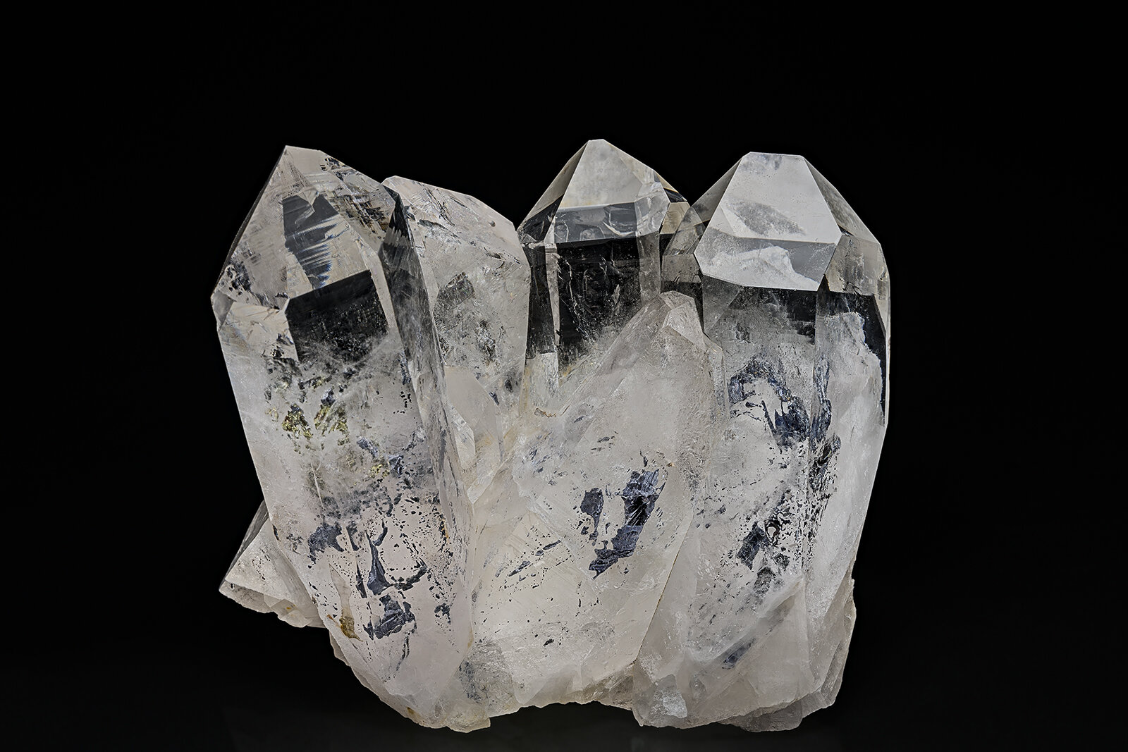 Quartz, Galena
Tim Hill Workings, Lake Winona area, Saline County, Arkansas, USA
9.0 x 8.2 cm
(Autor: am mizunaka)