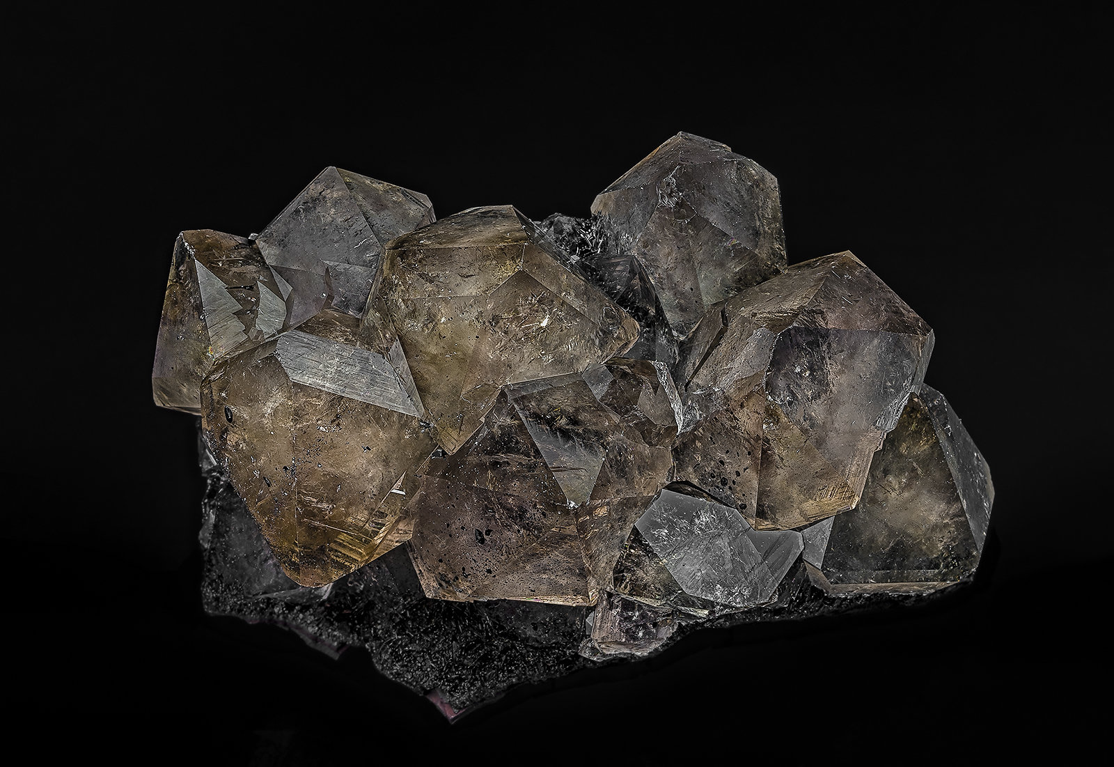 Quartz, Hematite
6.5 x 4.2 cm
(Autor: am mizunaka)