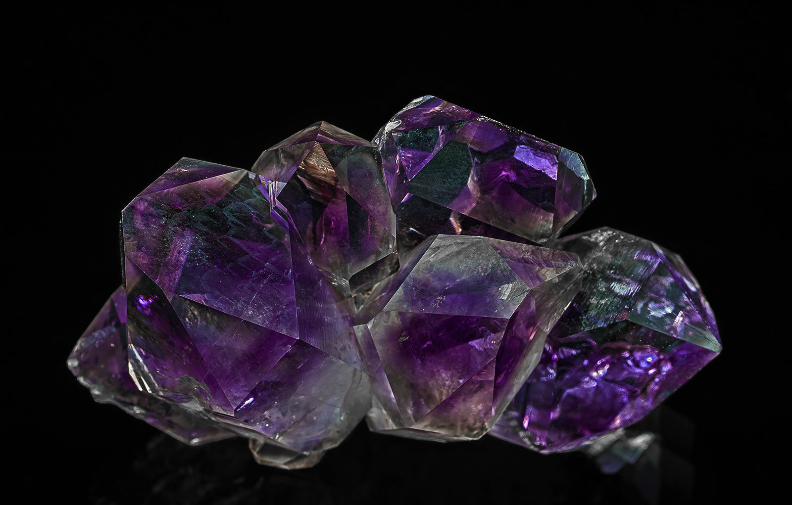 Quartz (var. amethyst)
6.2 x 3.0 cm
(Autor: am mizunaka)