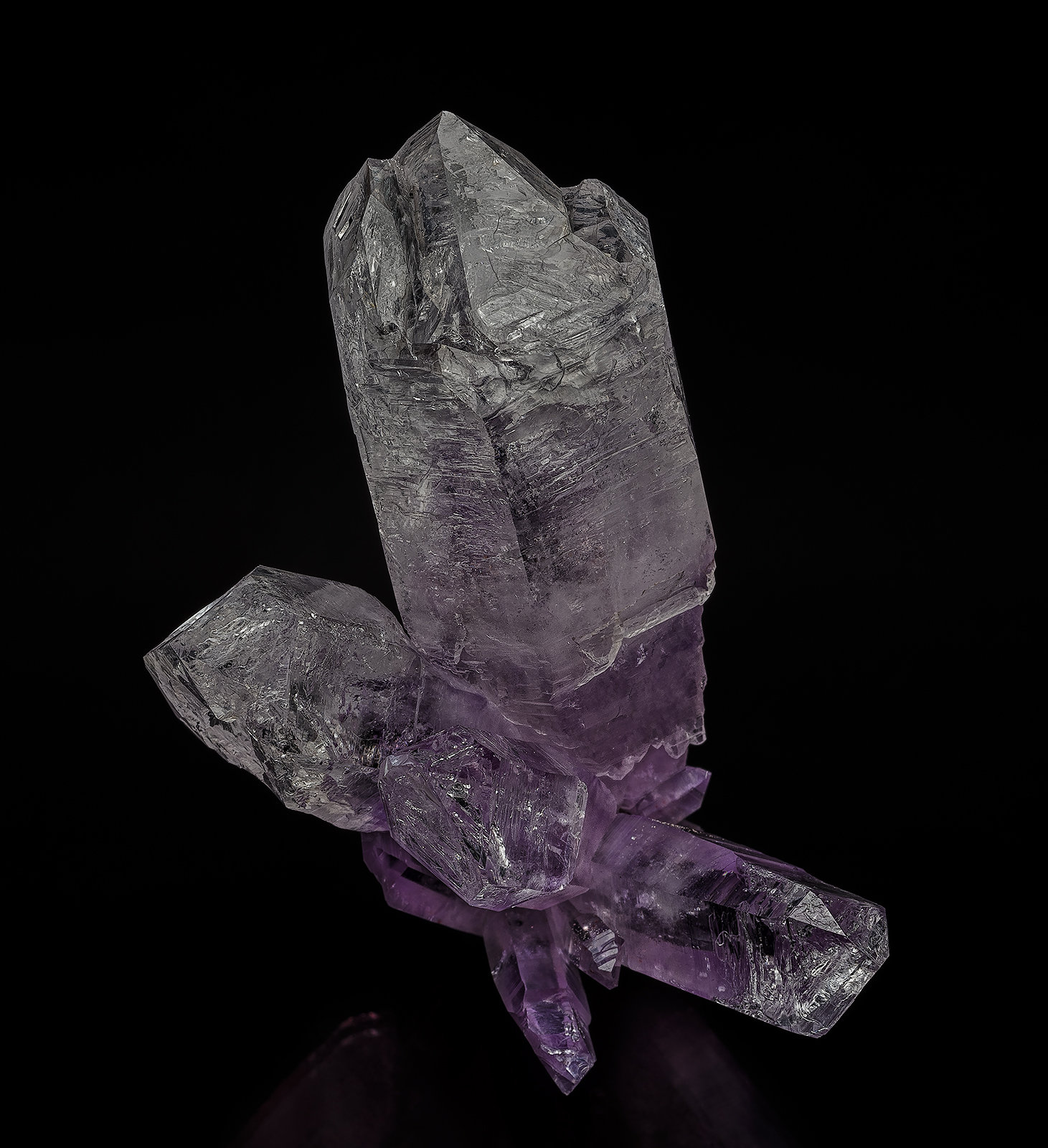 Quartz (variety amethyst)
7.7 x 5.7 cm
(Autor: am mizunaka)