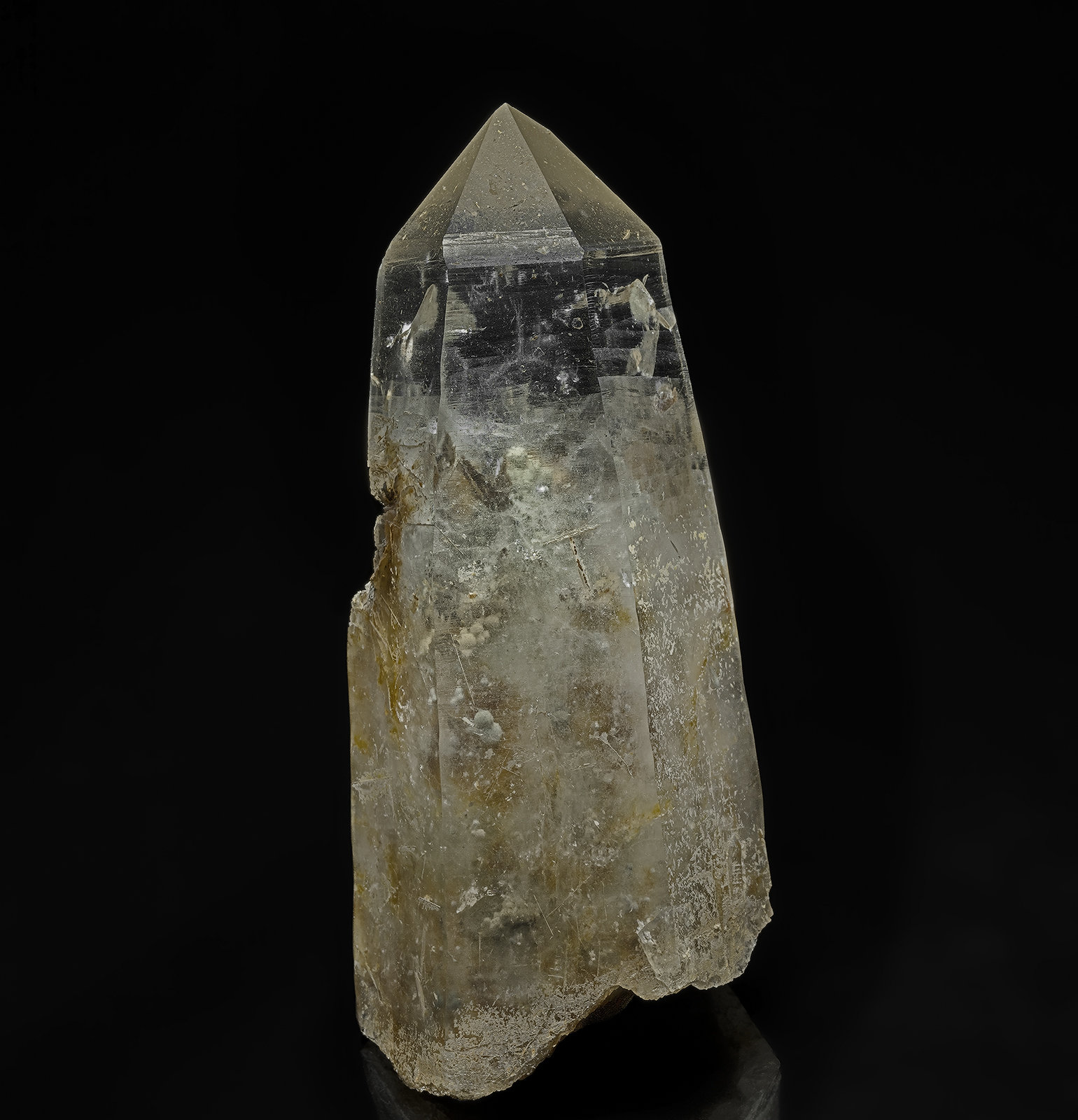 Quartz
8.8 x 2.8 cm
(Autor: am mizunaka)