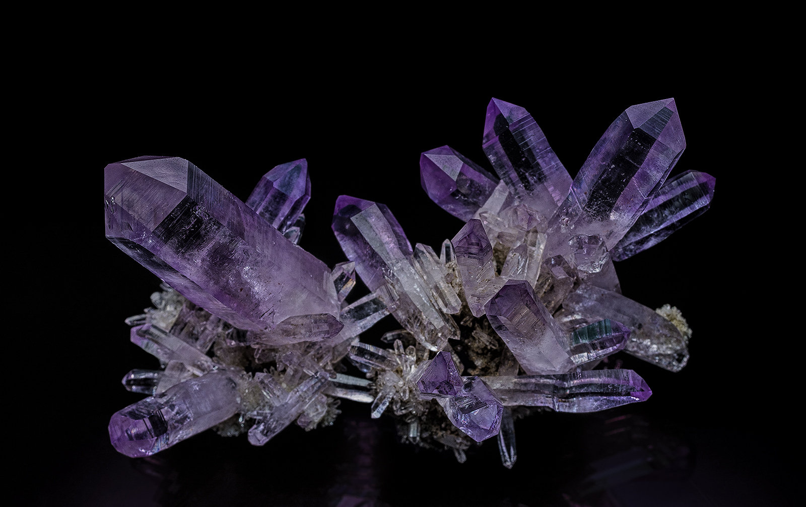 Quartz (variety amethyst)
7.4 x 5.0 cm
(Autor: am mizunaka)