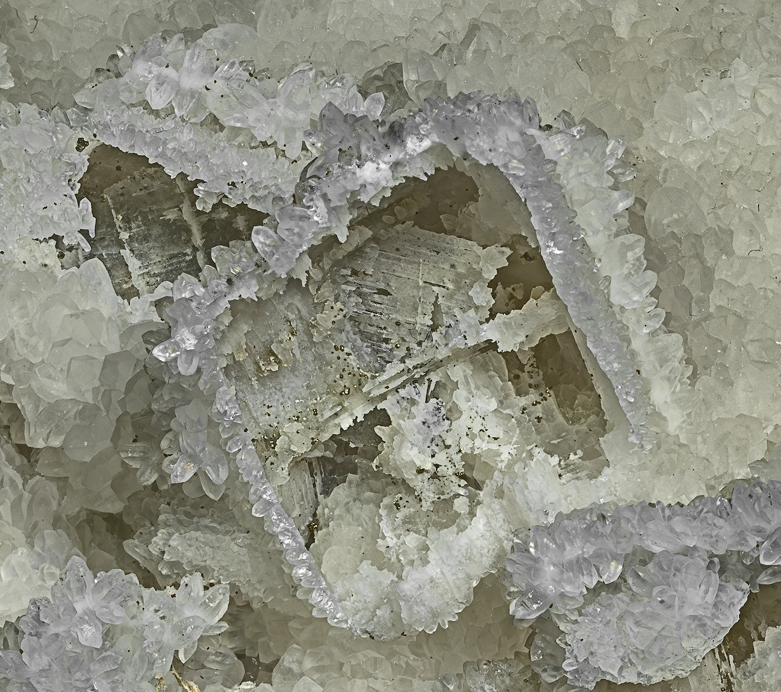 Quartz
(Autor: am mizunaka)