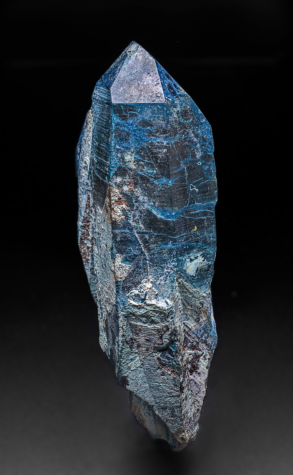 Quartz, Shattukite
10.6 x 5.3 cm
(Autor: am mizunaka)