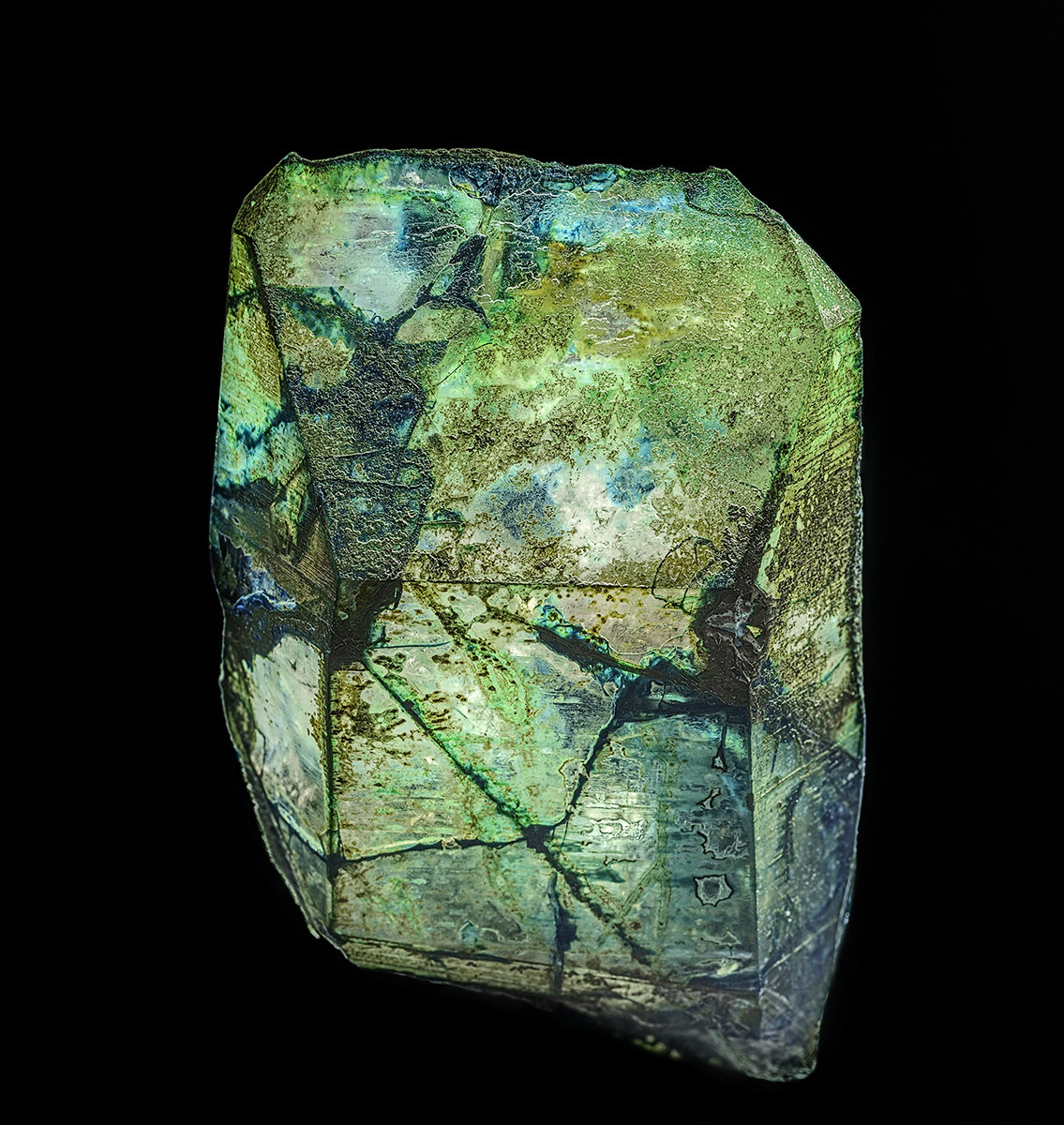 Quartz, Shattuckite
7.2 x 4.7 cm
(Autor: am mizunaka)