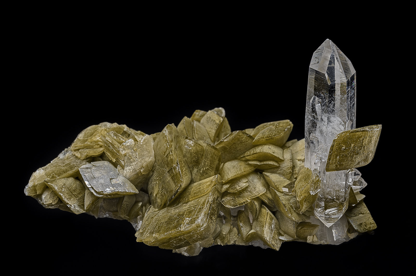 Quartz, Siderite
7.7 x 4.8 cm
(Autor: am mizunaka)
