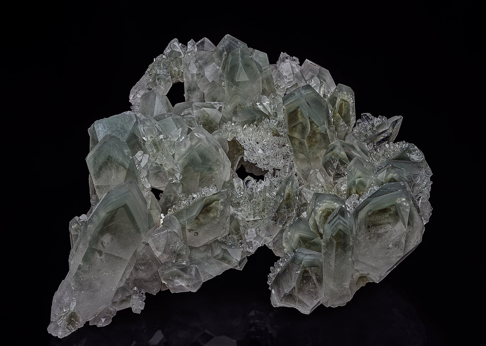 Quartz
9.0 x 9.5 cm
(Autor: am mizunaka)