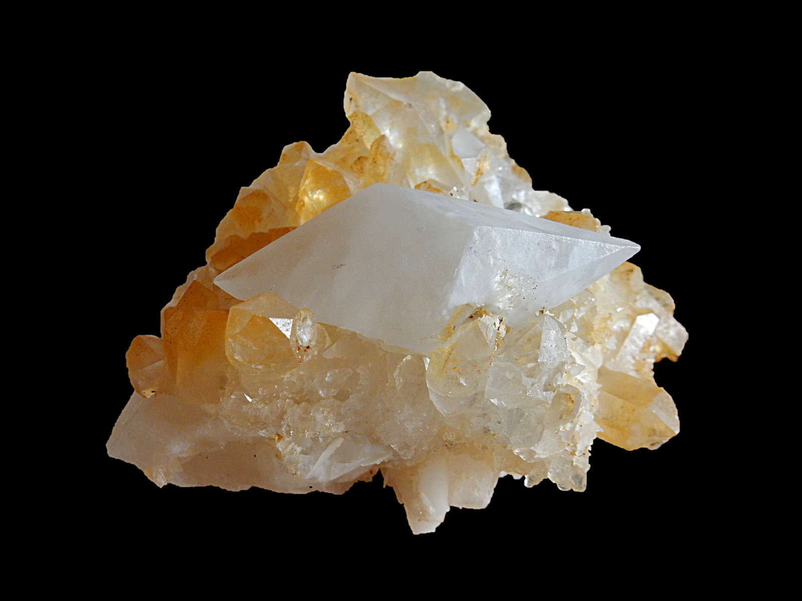 Quartz and Calcite
90 mm x 70 mm x60 mm
(Autor: Dany Mabillard)