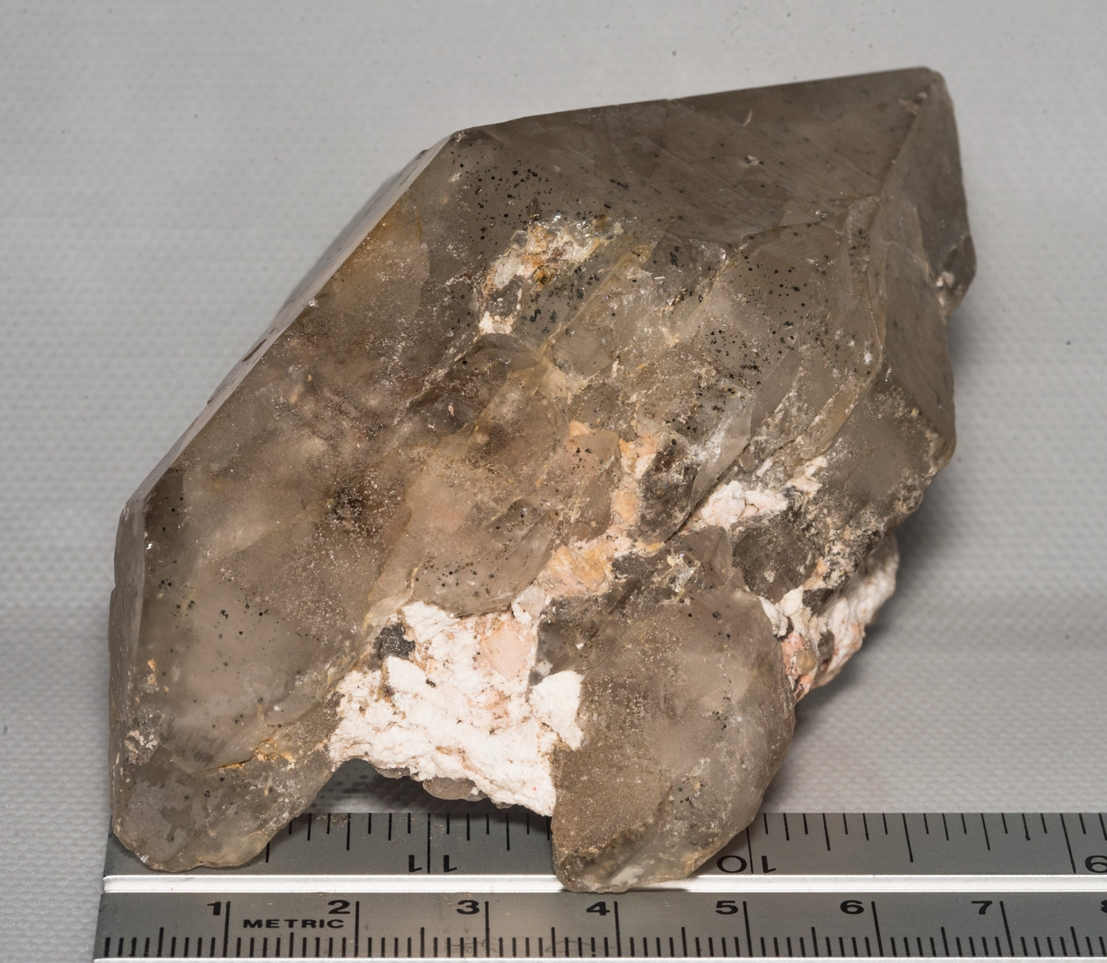 Quartz
100mm x 65mm x 48mm
(Autor: Bergur_E_Sigurdarson)