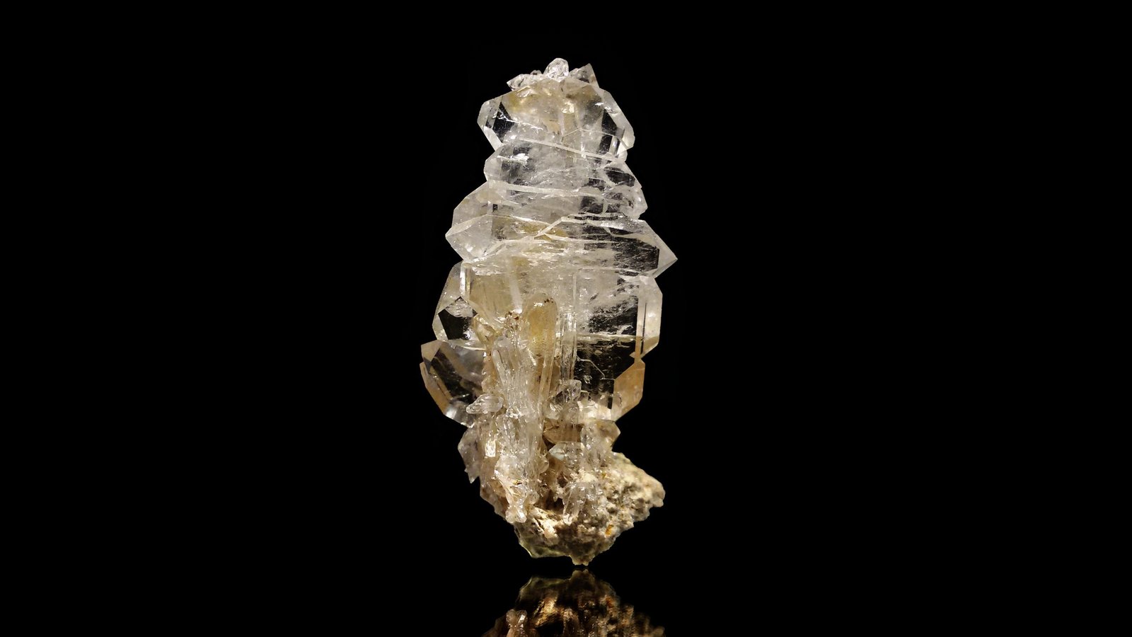 Quartz (variety faden)
mm.40x20x15
(Autor: Diego Pucci)