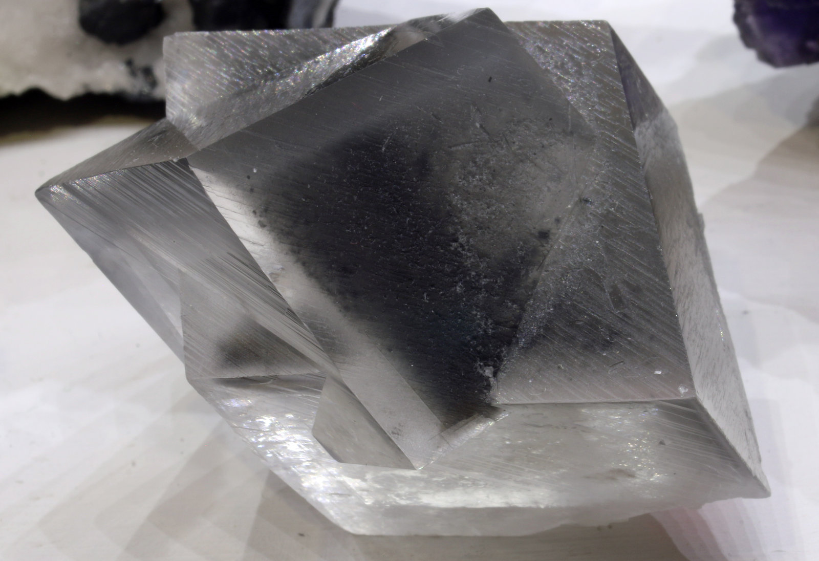 Dolomite
8 x 8 x 7 cm
(Autor: James Catmur)