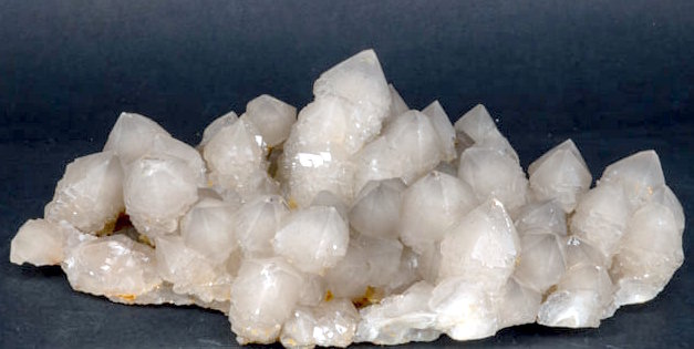 Quartz
15 x 10 x 3 cm
(Autor: James Catmur)