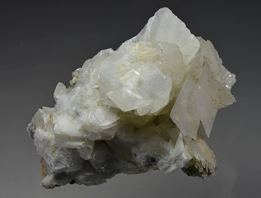 Calcite
8  x 6.4 x 5.4 cm
(Autor: Martin Rich)