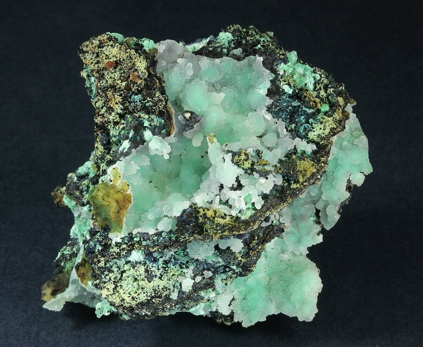 Hemimorphite with Aurichalcite(?)
66 x 63 x 43 mm
(Autor: GneissWare)