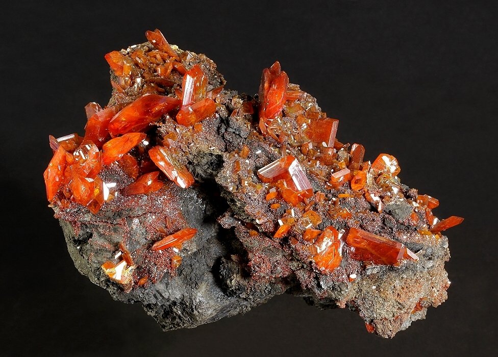 Wulfenite
108 x 70 x 57 mm
(Autor: GneissWare)