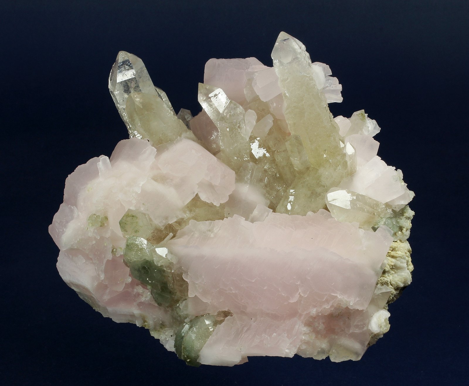 Calcite ( var. ma<br />Huanggangliang Fe
