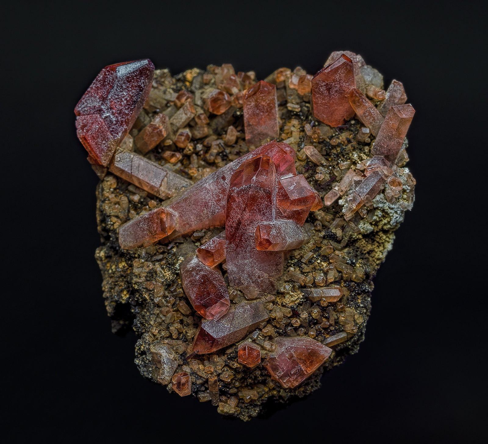 Rhodochrosite, Hübnerite
4.4 x 3.7 cm
(Autor: am mizunaka)